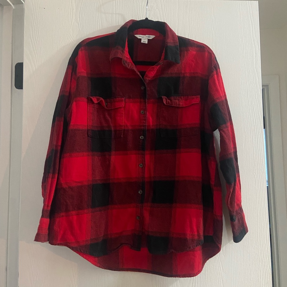Old Navy Red and Black Plaid Shirt